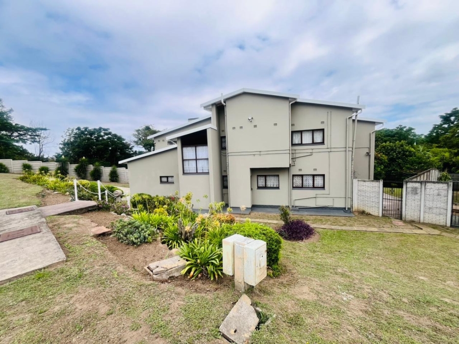 4 Bedroom Property for Sale in Braelyn Eastern Cape